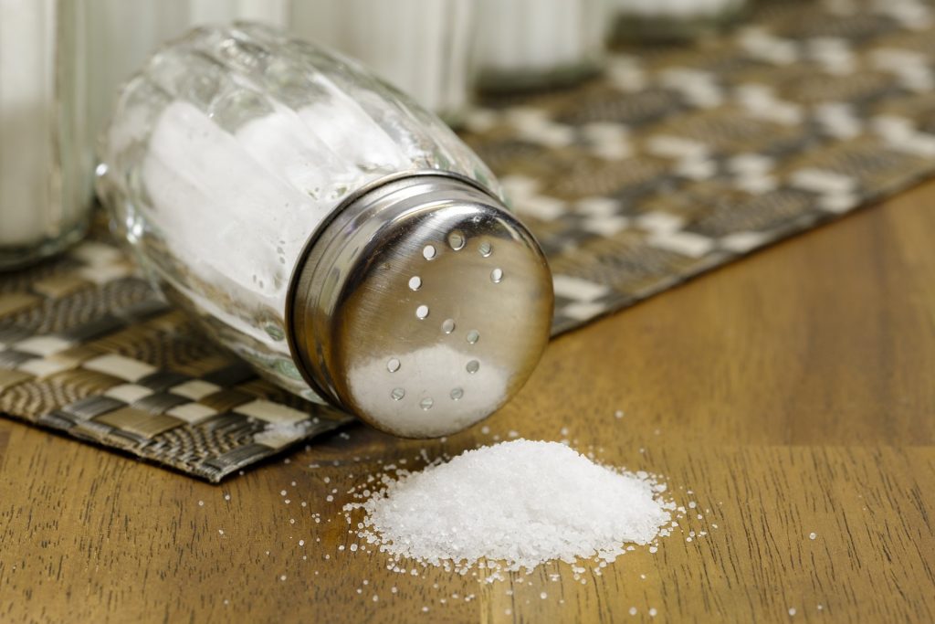 Salz und Salzkonsum nach Informationen von Medical Medium